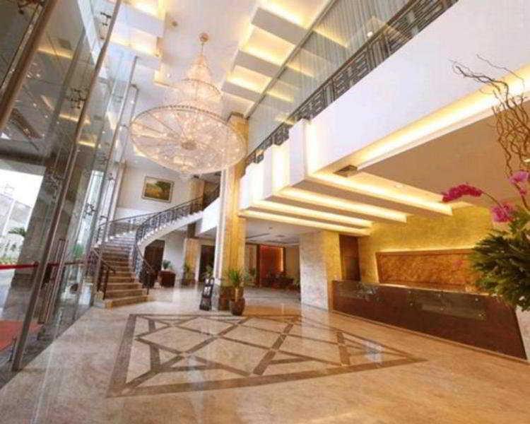 Gino Feruci Kebon Jati By Kagum Hotels Бандунг Екстериор снимка