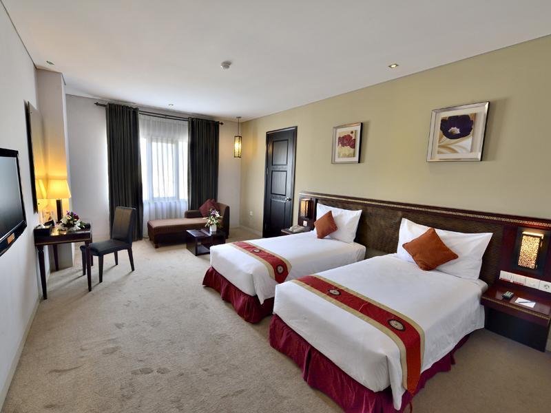 Gino Feruci Kebon Jati By Kagum Hotels Бандунг Екстериор снимка