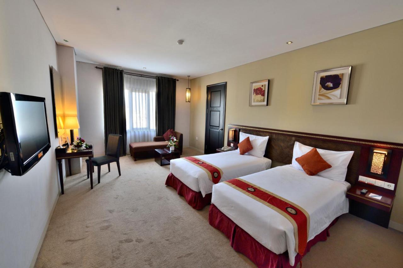 Gino Feruci Kebon Jati By Kagum Hotels Бандунг Екстериор снимка